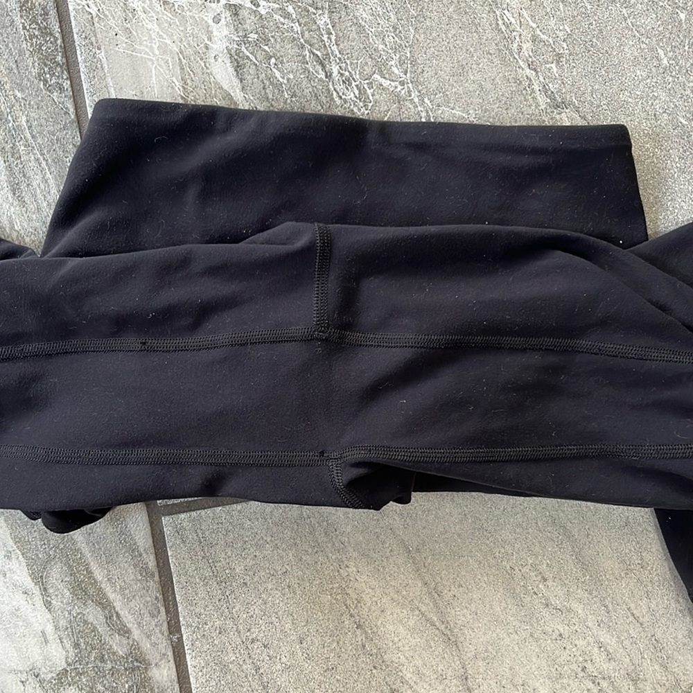🍋Lululemon Align® Joggers size 2 Black High Rise Nulu - Picture 8 of 8